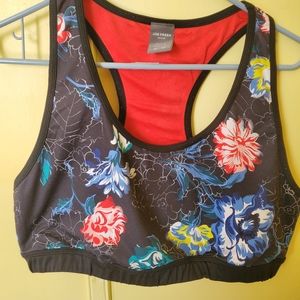 ▪︎4/20$ ▪︎ Joe Fresh sports bra.